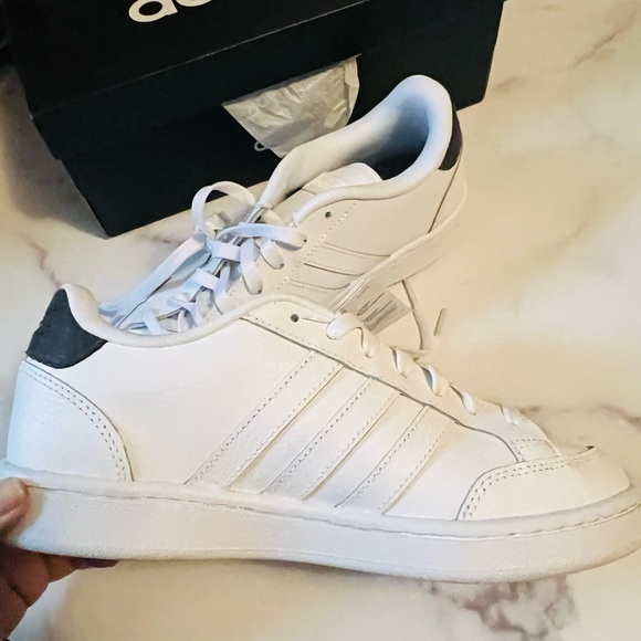 👟Adidas Grand Court SE Sneaker Shoe - Picture 1 of 7